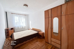 Apartament  4 camere, etaj 1, zona Vlaicu, centrală proprie, loc de parcare