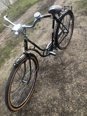 bicicleta veche de colectie 