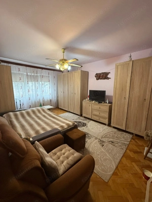 Apartament cu 2 camere,etaj 1, decomandat, posibilitate de centrala, Girocului - imagine 4
