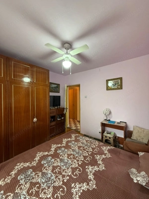 Apartament cu 2 camere,etaj 1, decomandat, posibilitate de centrala, Girocului - imagine 5