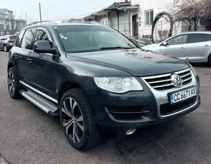 VW Touareg V10 5.0 D  - imagine 2