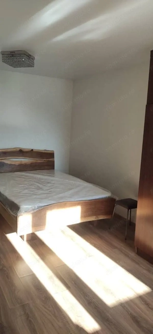 De vanzare apartament cu o camera in zona Dambovita