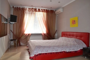 De inchiriat apartament cu o camera in Piata 700