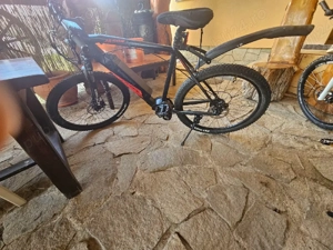 Bicicleta electrica Jason Momas.