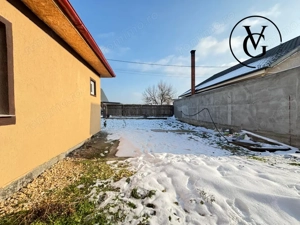 Casa la sol | 3 camere | Lumina | 225mp - imagine 10