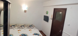 Vând apartament cu 2 camere în oraș Costești  - imagine 8