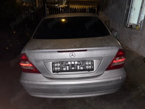 dezmembrez mercedes kompressor 2.0 benzina  w203 an 2002 - imagine 3