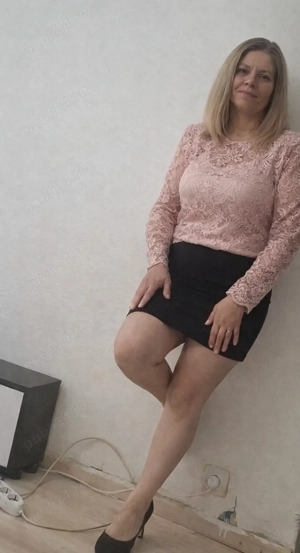 Blonda seducatoare servicci totalee