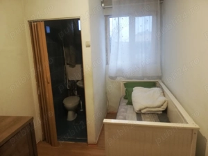 Închiriez camera de camin cu baie zona bresti preț 200 de lei 