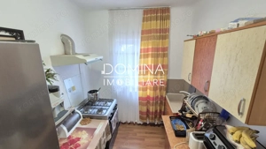 Vânzare proprietate 2 case - teren generos - facilități complete - sat Cârbești - imagine 5