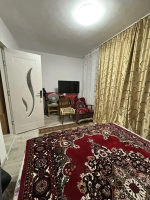 Vand apartament cu 2 camere - imagine 2