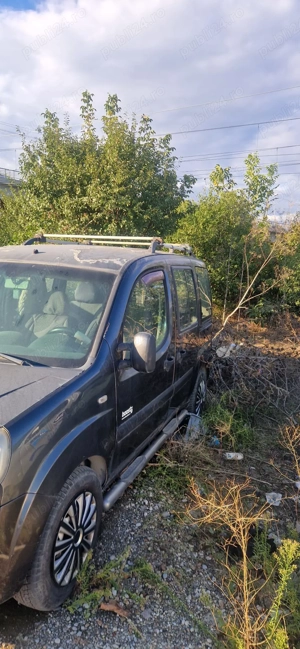 Vand Fiat Doblo, sta de 1 an. 
