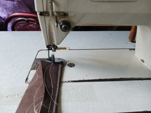 Masina de cusut  cu rotita  piele tapiterie  - imagine 3