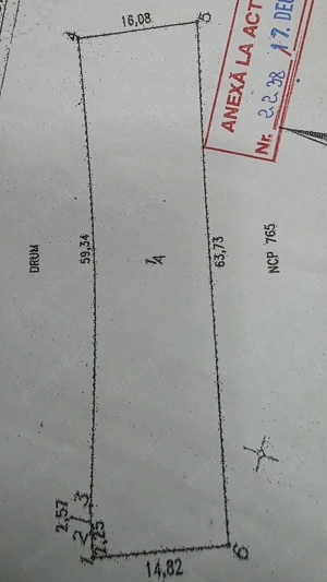 Loc de casă în comuna Umbrărești 