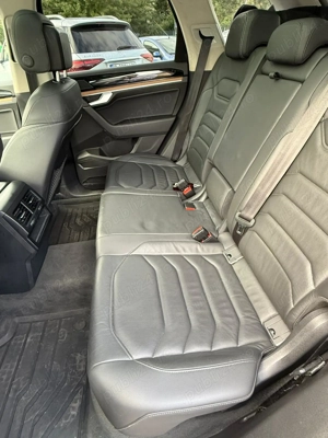 Volkswagen Touareg 3.0 TDI 286CP 2020 - imagine 5
