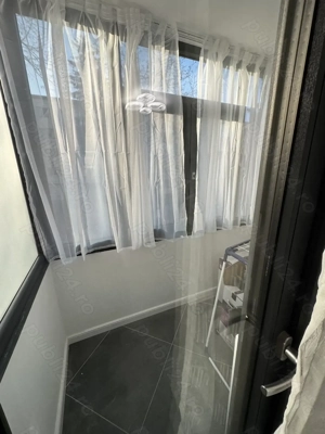 Vand apartament renovat modern - imagine 7
