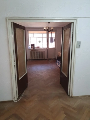 Vând apartament 4 camere bulevardul Traian la H5 - imagine 3