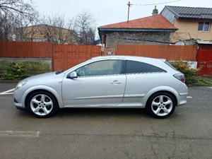 Opel Astra GTC 2006 1.7cdti Sport - imagine 3