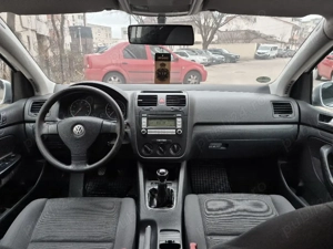 Volkswagen Golf 5 2006 impecabilă  - imagine 5