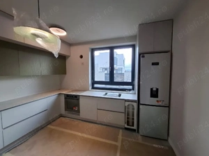 Mobilă la comandă pentru casă și comercial