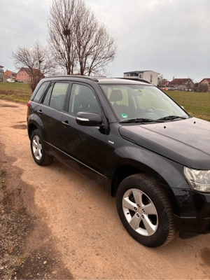 Vand Suzuki Grand Vitara 1.9 Diesel 2010 - imagine 4