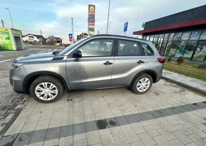 Suzuki Vitara Hybrid 2021 / Unic proprietar - imagine 3