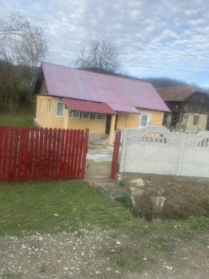 casă de vânzare  - imagine 5