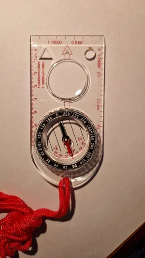 Busola turistica (baseplate compass)