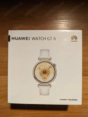 Smartwatch Huawei Watch GT 6, 41MM   Gold Stainless Steel Case, White Composite Leather Strap.