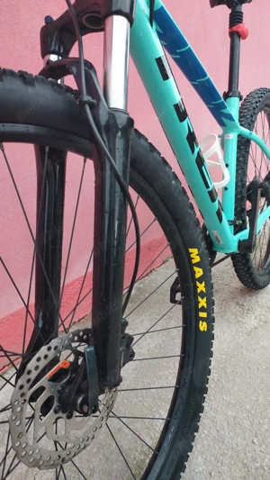 Bicicleta Trek marlin 6  - imagine 5