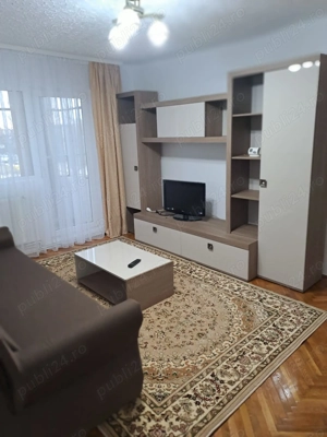 Inchiriez Ap 2 Camere Malul Timisului Et 1  