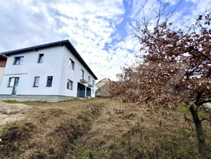 Duplex zona Schit, 4 camere, 120mp utili si 250mp teren - imagine 3