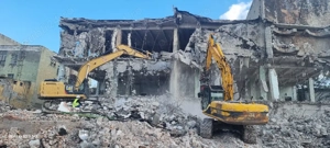 Autorizati,demolari,industriale, cu toata logistica necesara,pentru case ,hale,garaje patforme beton