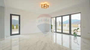 Casă / Vilă cu 5 camere de vânzare în zona Bunloc - imagine 9