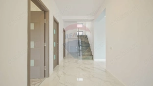 Casă / Vilă cu 5 camere de vânzare în zona Bunloc - imagine 10