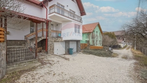 COMISION 0% | CASA SACELE 297 MP | CURTE 530 MP | - imagine 3