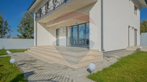 Casă / Vilă cu 5 camere de vânzare în zona Bunloc - imagine 6