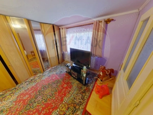 Casă cu 5 camere de vânzare, str. Dragoș Vodă - imagine 9