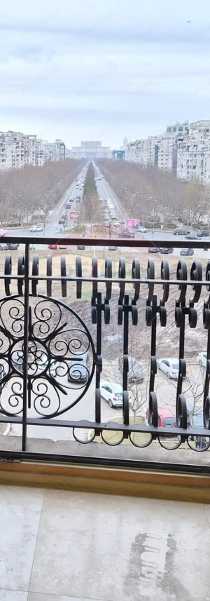 Apartament UNIC- ideal pentru birouri sau resedință în P-ta Alba Iulia - imagine 17