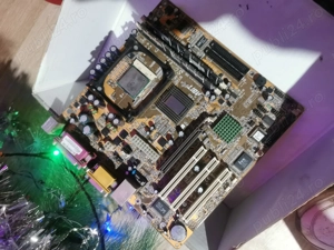 Două plăci de bază veche - imagine 2