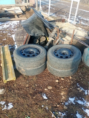 Dezmembrez wolzvagan  - imagine 2