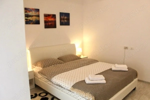 Apartament 2 camere Otopeni ,mobilat ,loc parcare Str I G Duca 38. - imagine 8