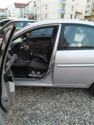 Hyundai accent 2007 1.4 benzina - imagine 4