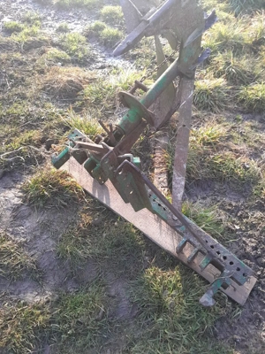 plug tractoras  - imagine 4