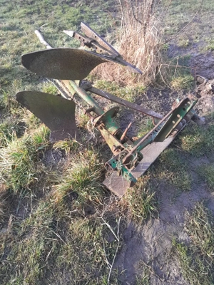 plug tractoras  - imagine 5