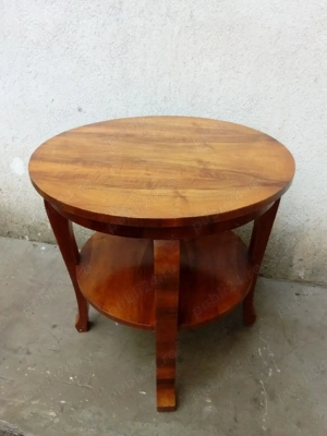 OCAZIE ! Masă din lemn masiv !