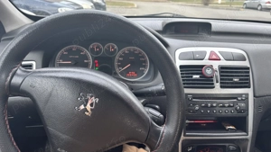  Vând 2 mașini personale   se pot da și separat   preț negociabil  - imagine 6