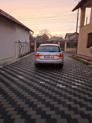 Audi  A4 B8 - imagine 9