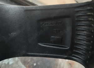 Jante aliaj 17 zoll marca Dezent, gama Volvo, cu senzori de presiune montati. - imagine 6