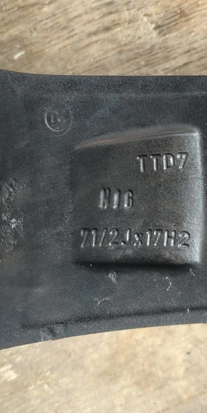 Jante aliaj 17 zoll marca Dezent, gama Volvo, cu senzori de presiune montati. - imagine 8